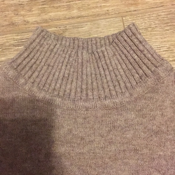 Knit dress - Picture 2 of 4